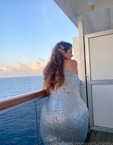 urbabelily model xxx img