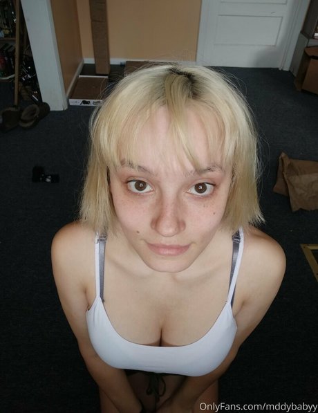 puckou art actress archive