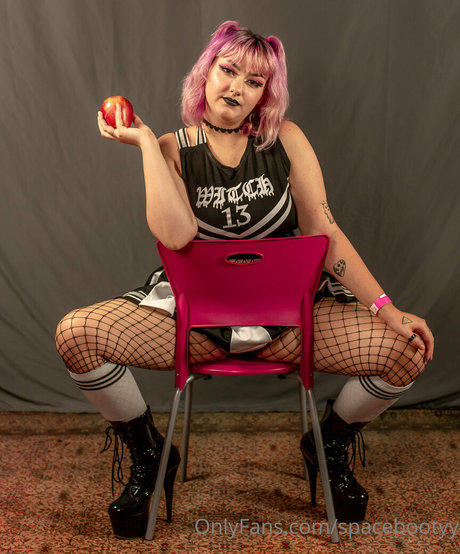 spacebootyy pornstar exclusive gallery