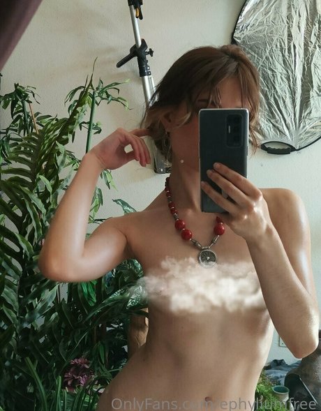 ephyliumfree model erotic images