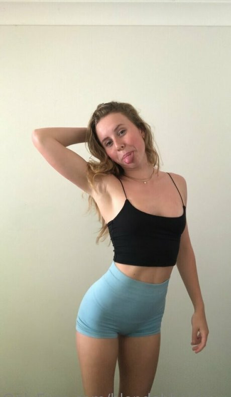 blondebhabiexx sexy pornstar gallery