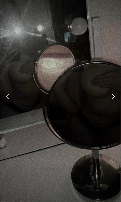 Alisha Wallace hot model archive