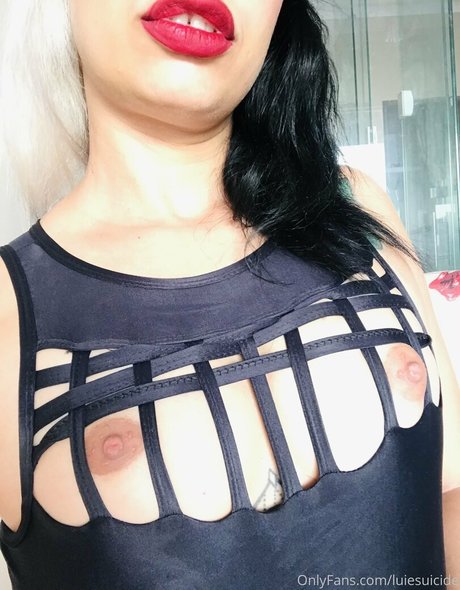 luiesuicide art model pictures