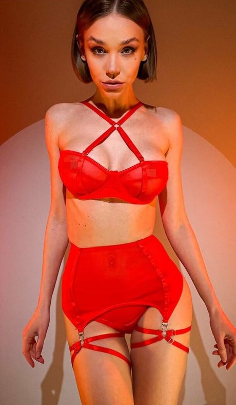 Pers Persikovyy erotic pornstar photos