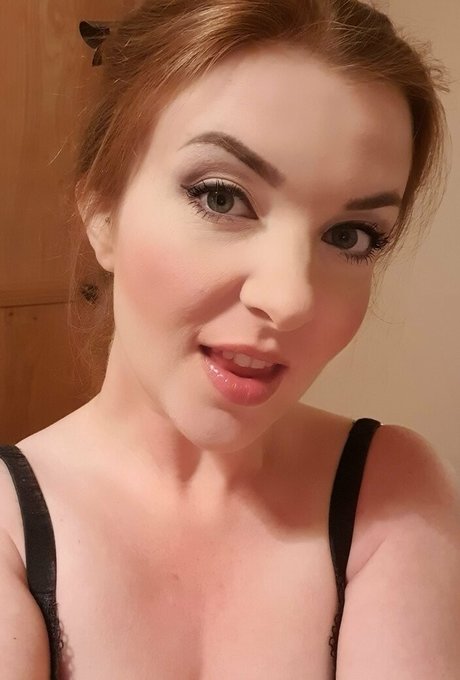 amber mae uk pretty actress picture