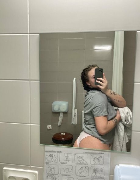 sstaysafedarling porn model image