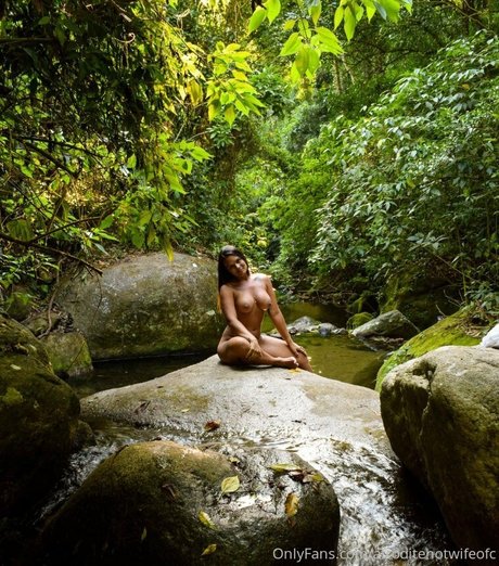 ofcafroditerj sexy actress photos