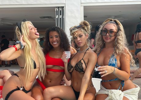 marinesings free pornstar pictures