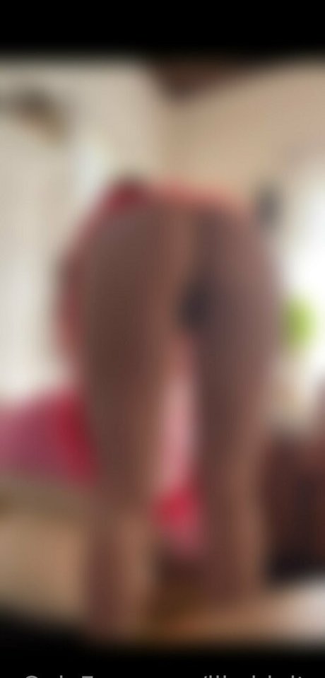 lil chinita art model archive