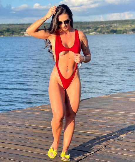 Bellynda porn star archive