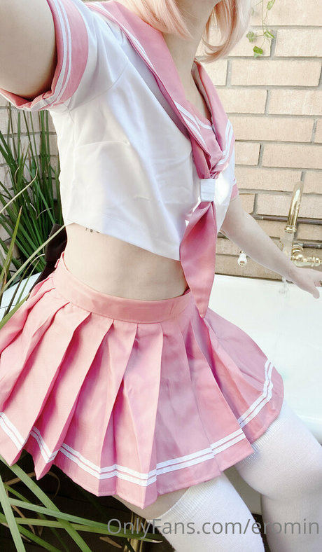 eromin xxx pornstar photos