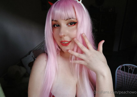 peachowo sex star gallery