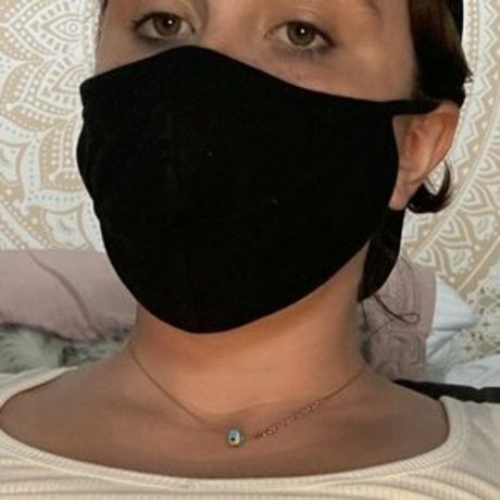 Doreencurves naked model picture