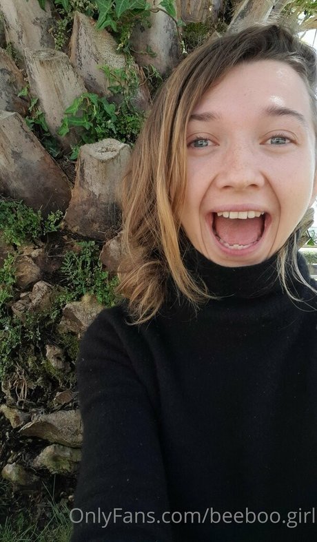 beeboo girl nude actress galleries