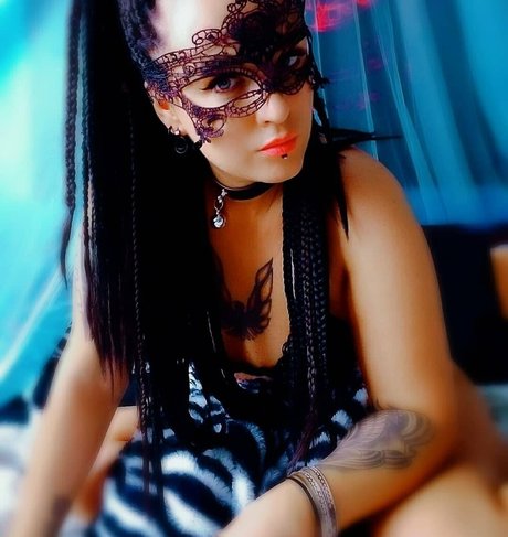 firebird ash pretty model image