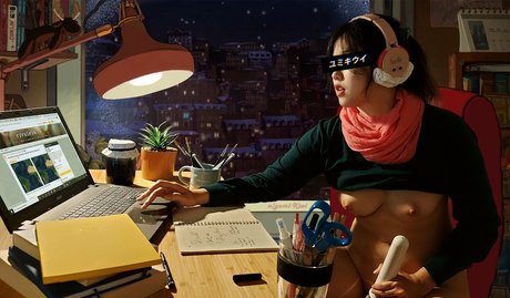 Yumi Kiwi art actress picture