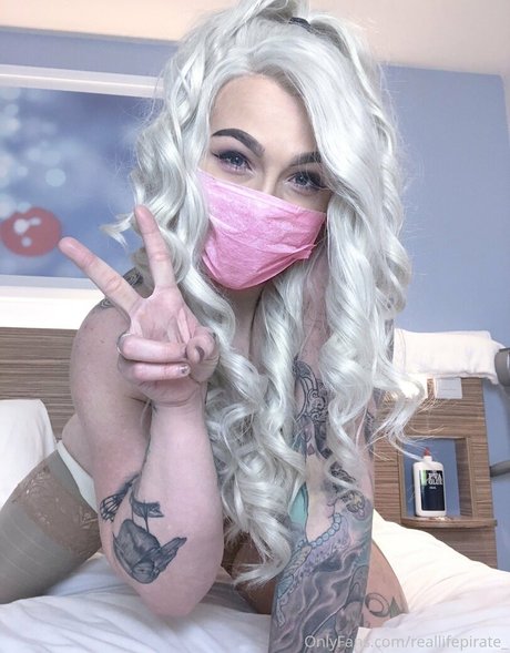 naughtynaturalnova erotic model pics