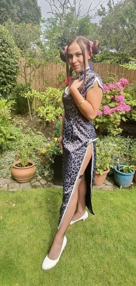 Brogiebear95 exclusive model pictures