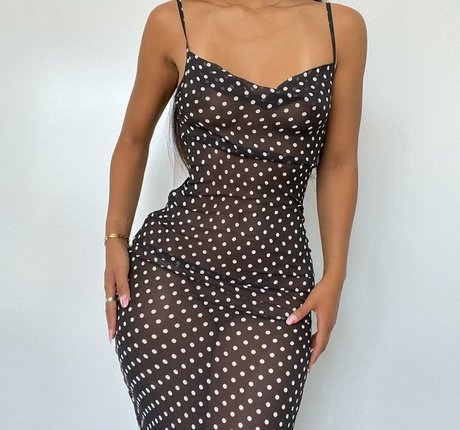 Kawaii Momo pornstar erotic galleries