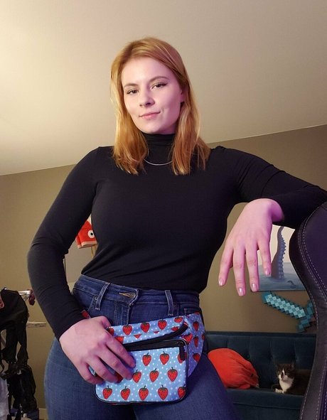 Asiri Ocean pretty model pics