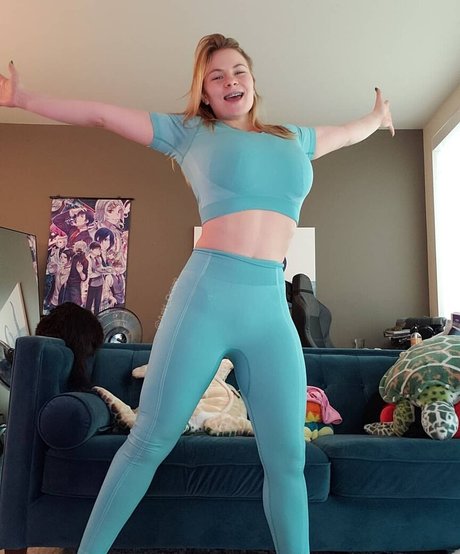 Asiri Ocean erotic pornstar pictures