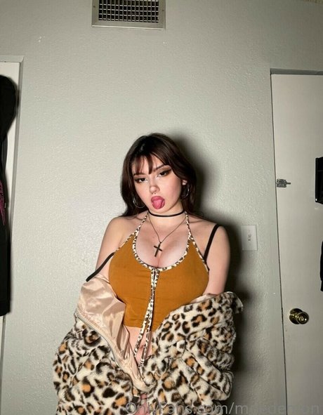 angelgutz nude star photo