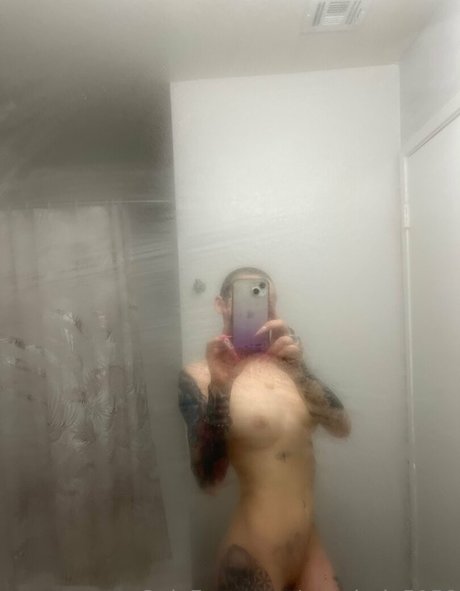 xovalerie sexy actress archive