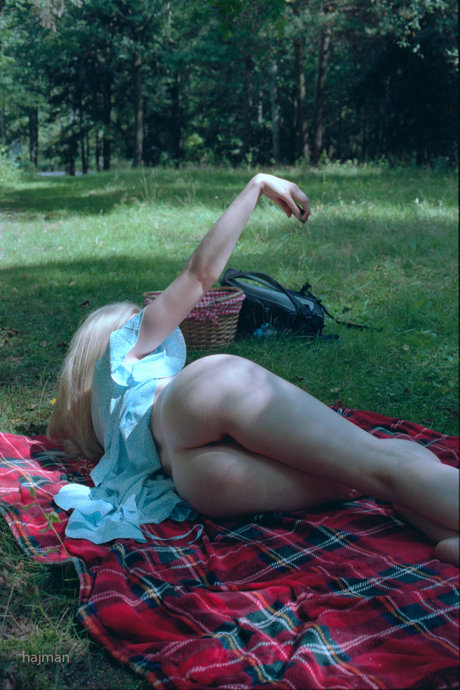 Angela Halee model perfect photo