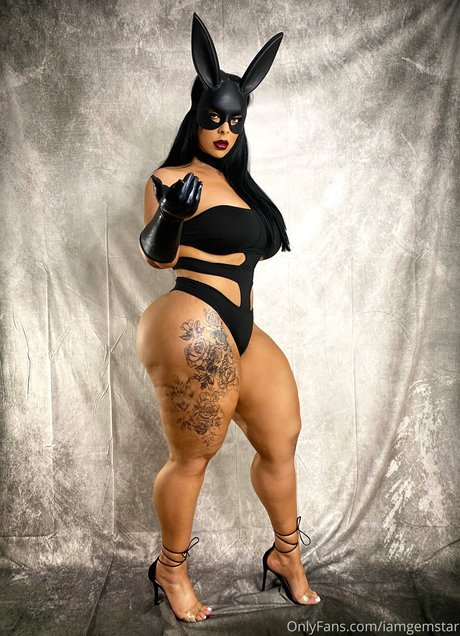 Gemstar star pornographic pics