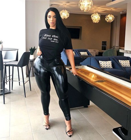 Gemstar xxx actress pictures