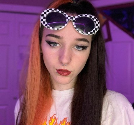 pregnant xxx onlyfans pornographic photos