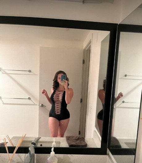 Adison Briana pornstar beautiful photo