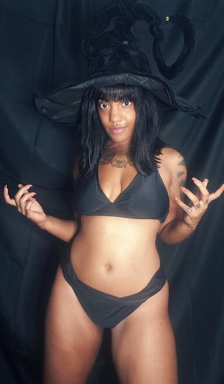 Milky Quartz star porn pics