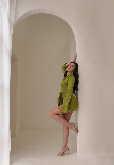 Emma Sinclair porn model pics