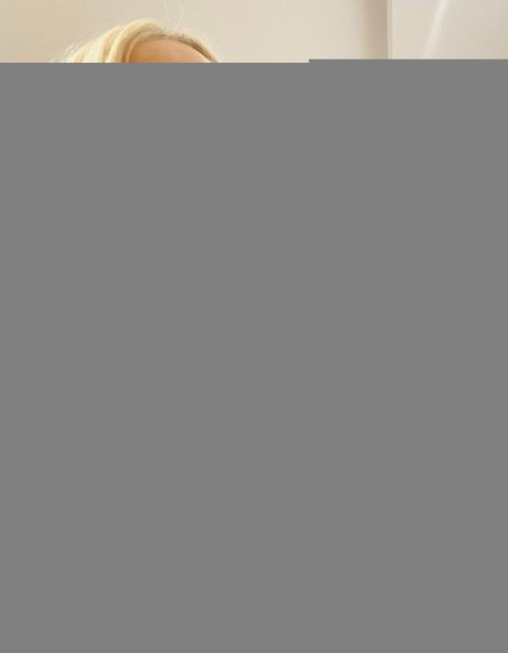 Anna Kelemen adult star photo