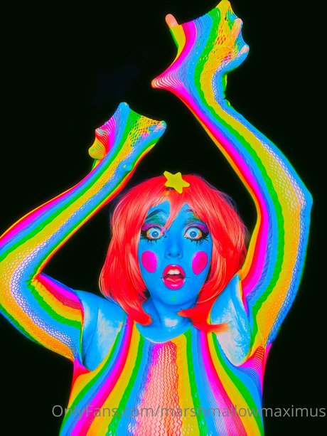 Marshmallowmaximus art star gallery