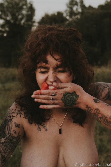 kadiekai star beautiful pic