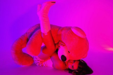 hatidza demirovic free pornstar gallery