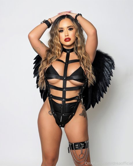 Andrea Bergeron_ star top gallery