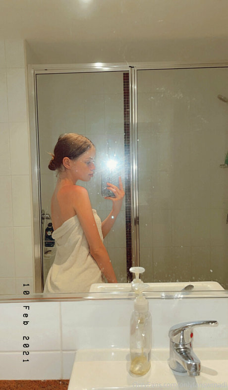 Onlyfanswmadi free star img