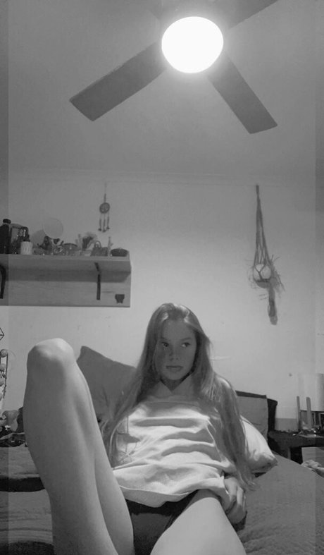 Onlyfanswmadi art star pictures