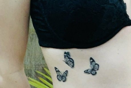 Onlyfanswmadi adult star photo