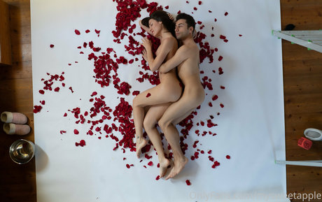 My Sweet Apple pornstar xxx pictures