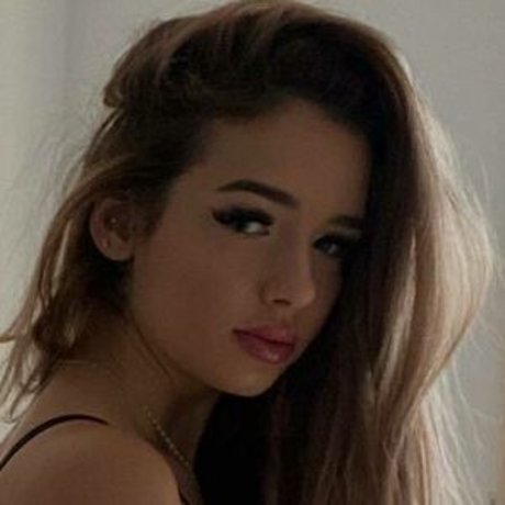 LENA GOLDSTEIN hd pornstar photos