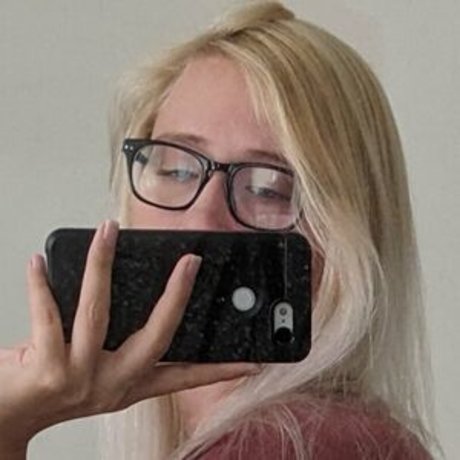 Jenbear92 sexy model photo