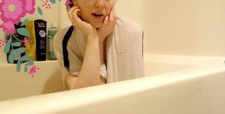 Rose Kelly nude actress galleries