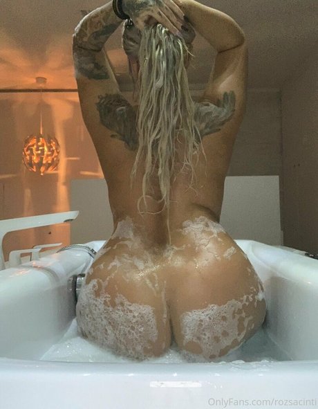 rozsacinti hot pornstar gallery