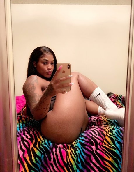 DimeBeracky pornstar erotic archive