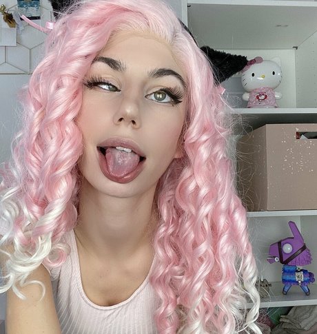 Fetching butterflies nudes pornstar gallery