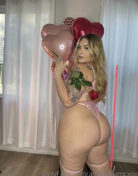Amandaamcxox naked star galleries